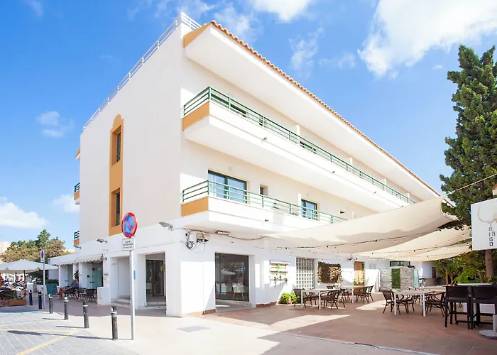 Hostal RosalesHostal